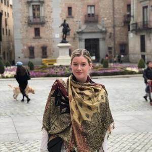 Meet your Posher, Riley